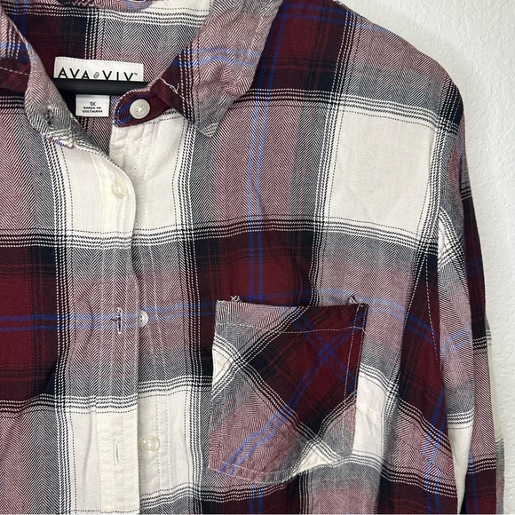 Ava & Viv Burgundy Plaid Button-Up Shirt with Cream Top Detail – Size 1X - Picture 3 of 5